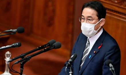 Kishida calls for new economic approach in first policy speech