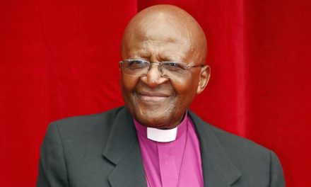 Archbishop Desmond Tutu dies at 90